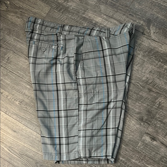 O'Neill Gray and Blue Plaid Men's Shorts - Picture 1 of 4